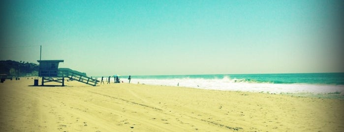 Zuma Beach is one of A Perfect Day in Los Angeles.