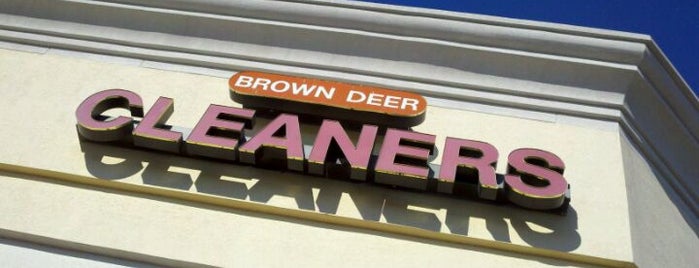 Brown Deer Cleaners is one of สถานที่ที่ Karl ถูกใจ.