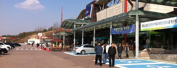 Gunwi Service Area - Chuncheon-bound is one of Personal 한국.