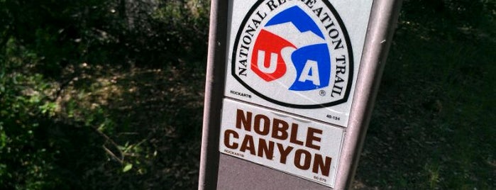 Noble Canyon Trailhead is one of Lieux qui ont plu à Alison.