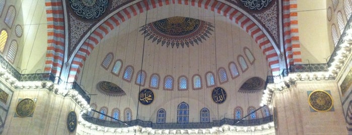 Süleymaniye Camii is one of 1stANBUL Tarih turu.