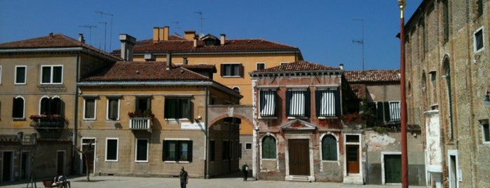 Campo S. Alvise is one of Venise, à faire.