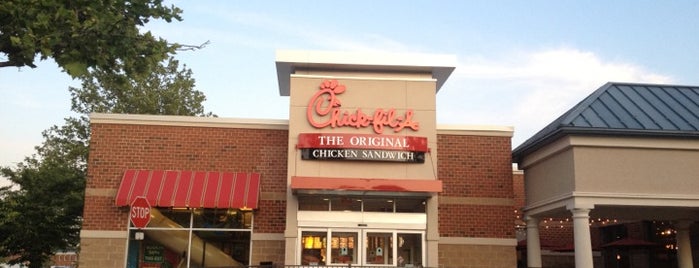 Chick-fil-A is one of Orte, die Sashee gefallen.