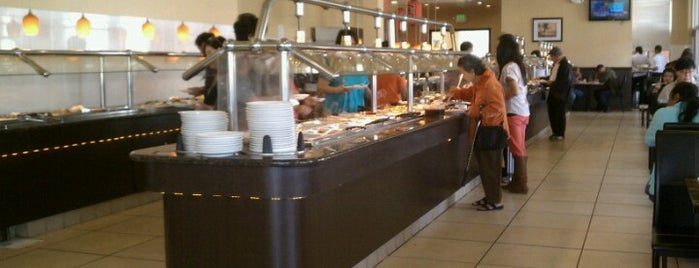 Kokyo Sushi Buffet is one of Tempat yang Disukai HOUSTON®.