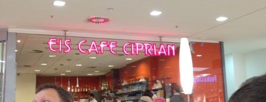 Eiscafe Ciprian is one of Bergedorf Essen & Trinken.