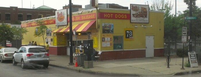 Jim's Original Hot Dog is one of Favorite places to grab food after 2a.