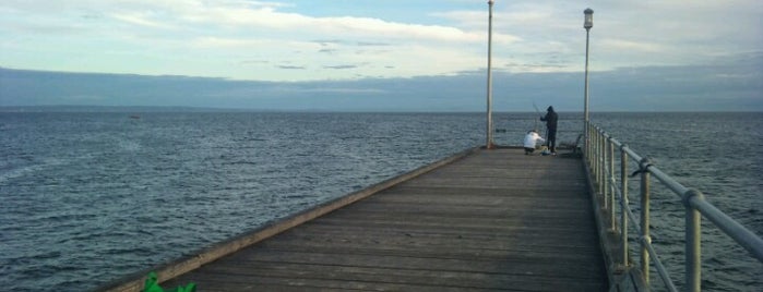 Mordialloc Pier is one of Lugares favoritos de BoyJupiter.