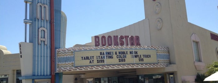 Bookstar is one of Tempat yang Disimpan Kristen.