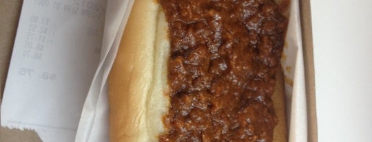 Carney's is one of The 15 Best Places for Hot Dogs in Los Angeles.