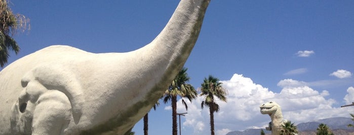 Cabazon Dinosaurs is one of Untuck Thyself.