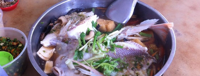 添发美食中心 Restoran Tian Fatt is one of KL Cheap Eats.