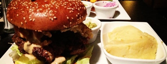 Razowski is one of Burgerology parisienne.