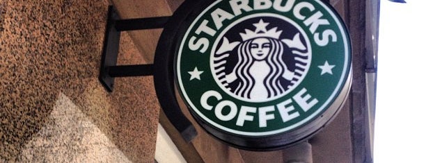 Starbucks is one of Lugares guardados de Carlos.