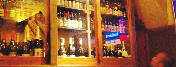Max's Taphouse is one of Andyさんの保存済みスポット.