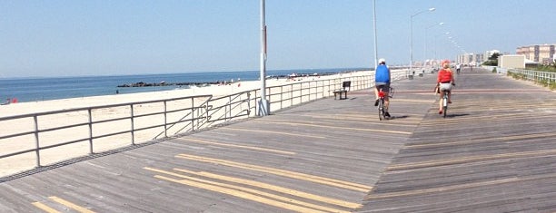 Rockaway Beach - 60th Street is one of Kimmie's Saved Places.