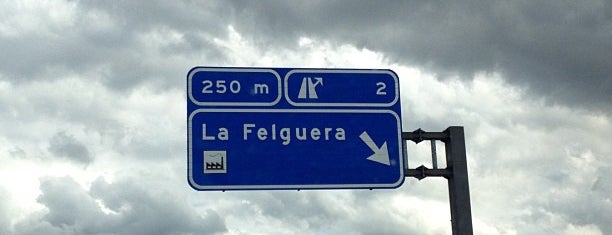 La Felguera is one of Orte, die David gefallen.