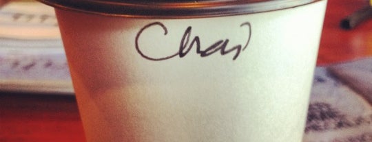Crowfoot Valley Coffee Co. is one of Lugares favoritos de Greg.
