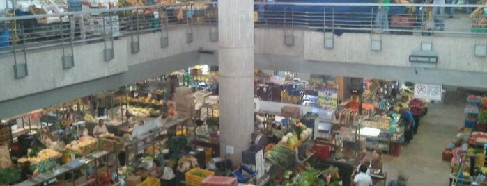 Mercado Municipal de Chacao is one of Imperdibles de Caracas.