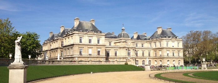 Jardim de Luxemburgo is one of Paris.