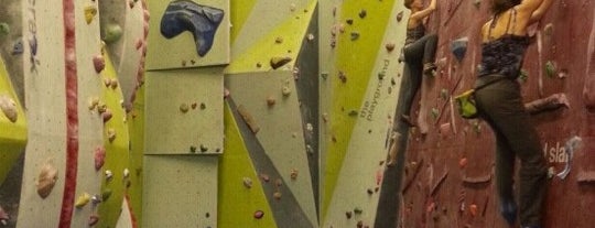 Mile End Climbing Wall is one of Get Fit in London.