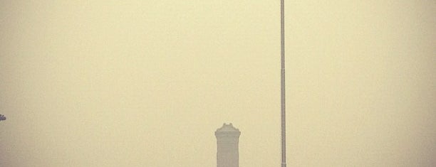 Plaza de Tian'anmen is one of Beijing For LK.