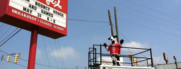 Chick-fil-A is one of Kelly : понравившиеся места.