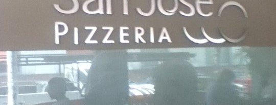 San José Pizzería is one of Pizzerías clásicas BA.
