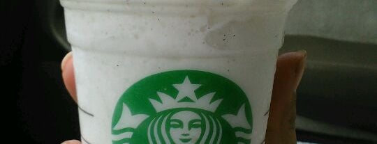 Starbucks is one of Orte, die Ellen gefallen.