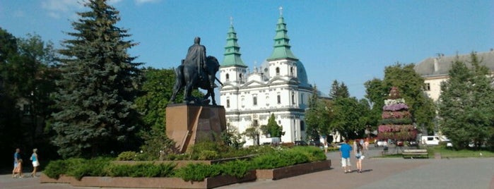 Пам'ятник Данилу Галицькому is one of Андрей 님이 저장한 장소.