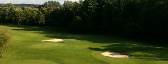 Golf and Country Club Oudenaarde is one of Orte, die Katty gefallen.