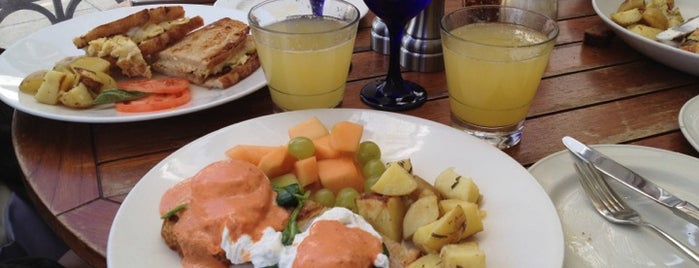 Villa-O is one of Favorite Brunch Spots.