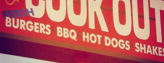 Cook Out is one of Lugares favoritos de Tracie-Ruth.