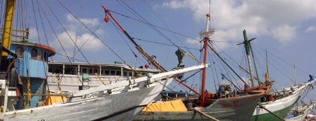 Pelabuhan Sunda Kelapa is one of Things to do in Jakarta.