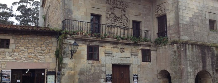Casa Cossío is one of Lieux qui ont plu à Docmat.