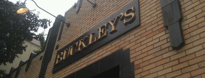 Buckley's in Belltown is one of Lugares favoritos de Samantha.