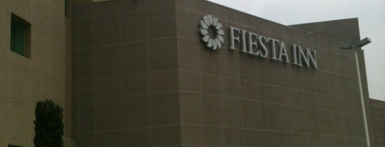 Fiesta Inn is one of Gerardo’s Liked Places.