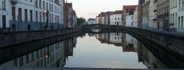 Jan van Eyckplein is one of Tempat yang Disukai Vihang.