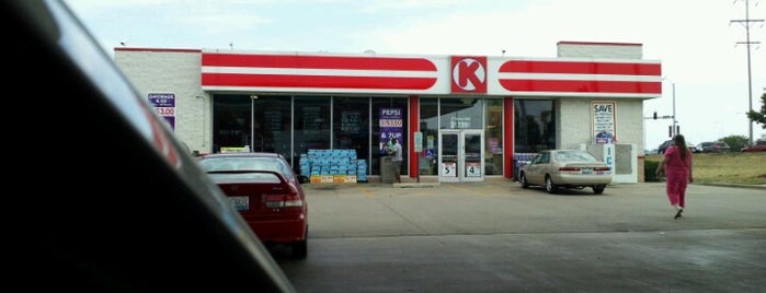 Circle K is one of Rayさんのお気に入りスポット.