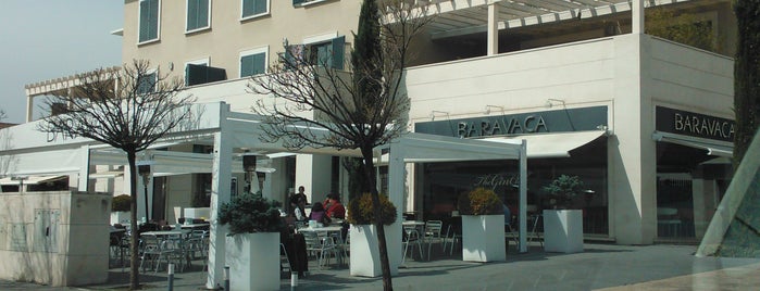 bAravaca is one of Restaurantes pendientes.