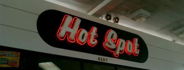 Shell / Hot Spot is one of Chadさんのお気に入りスポット.