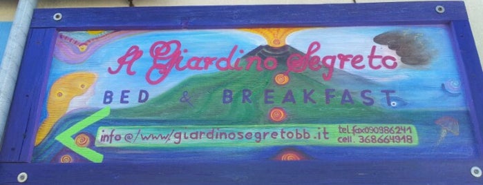 B&B Il Giardino Segreto is one of Holidays.