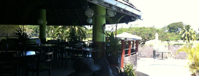 Le Club House - Restaurant Bar Piscine is one of Tahiti.