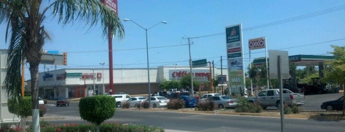 Office Depot is one of Arturo’s Liked Places.