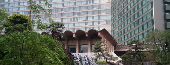 Hotel New Otani is one of Lugares favoritos de Masahiro.
