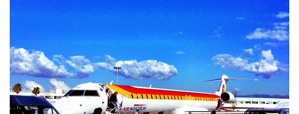 Aeroport de Palma de Mallorca (PMI) is one of I Love Airports!.