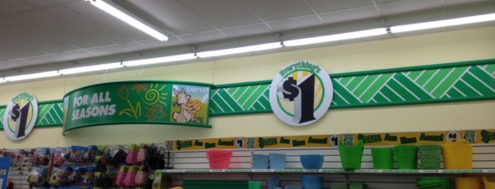 Dollar Tree is one of Katherine 님이 좋아한 장소.