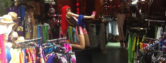 Patricia Field is one of Shop.