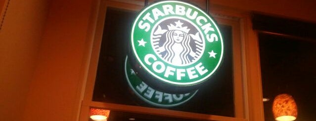 Starbucks is one of Orte, die Harry gefallen.