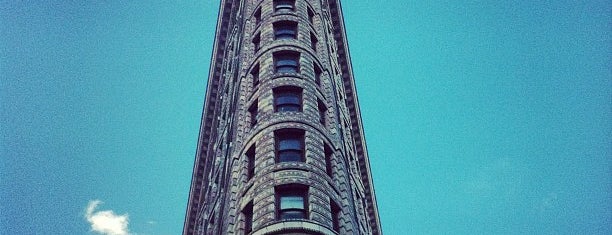 Flatiron Building is one of Modern architecture in nyc.