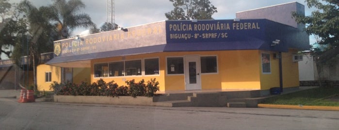 Polícia Rodoviária Federal is one of Puestos policiales.